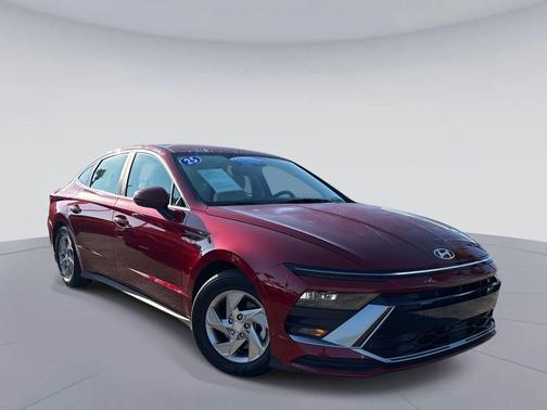 2025 Hyundai SONATA SE