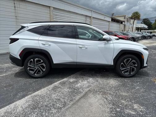 2025 Hyundai TUCSON Hybrid Limited