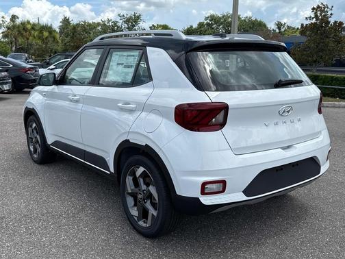 2025 Hyundai VENUE Limited