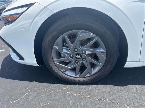 2025 Hyundai ELANTRA HEV Blue