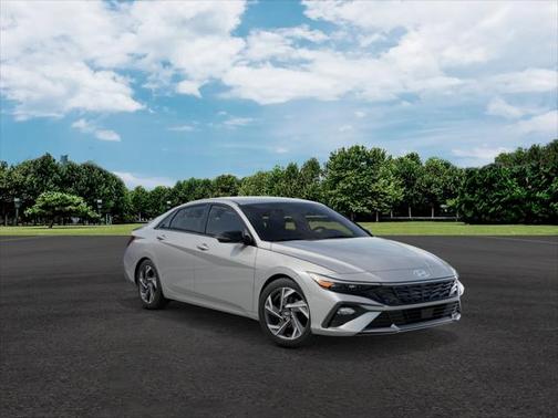 2025 Hyundai ELANTRA Sport