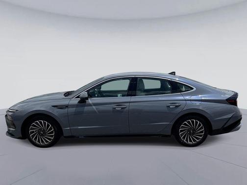 Transmission Blue 2025 Hyundai SONATA Hybrid SE