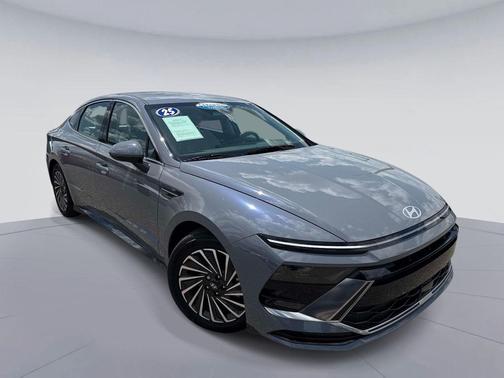 Transmission Blue 2025 Hyundai SONATA Hybrid SE