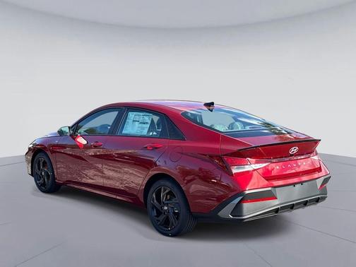 2026 Hyundai ELANTRA Sport