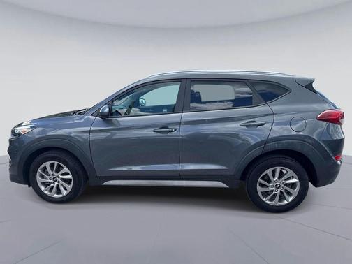 Coliseum Gray 2017 Hyundai TUCSON SE