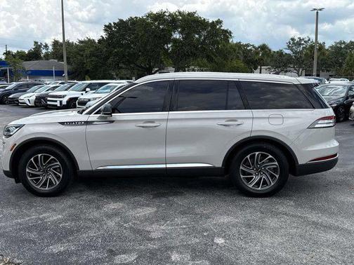 2021 Lincoln Aviator Standard