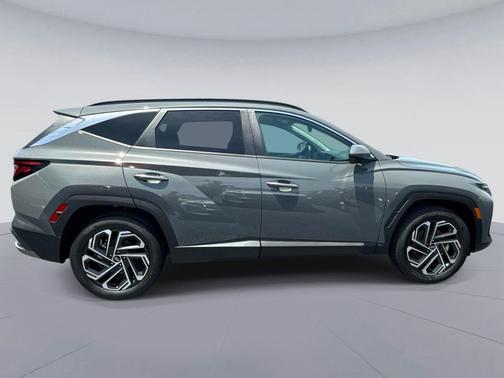 Hampton Gray 2026 Hyundai TUCSON SEL