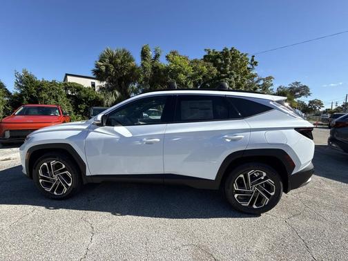 2025 Hyundai TUCSON Hybrid Limited