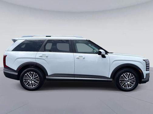 Creamy White Pearl 2026 Hyundai PALISADE SEL Premium