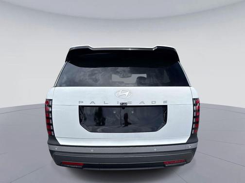 Creamy White Pearl 2026 Hyundai PALISADE SEL Premium