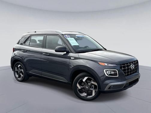 2025 Hyundai VENUE Limited