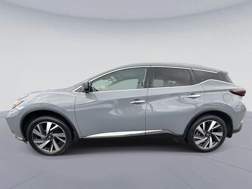 2023 Nissan Murano SL FWD