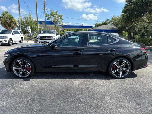 2024 Genesis G70 3.3T RWD Sport Advanced