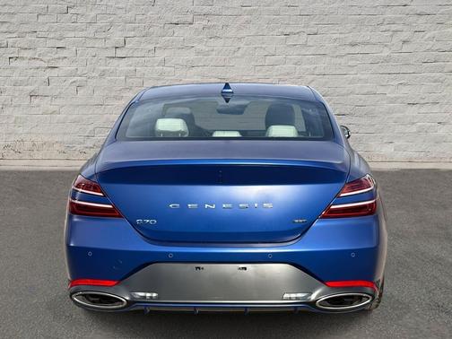 2025 Genesis G70 3.3T RWD Sport Advanced