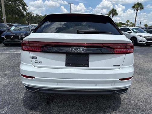 2023 Audi Q8 55 Premium