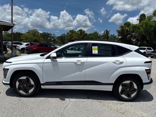 2025 Hyundai KONA EV SEL