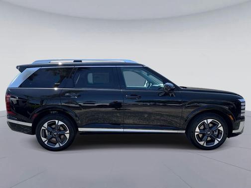 Abyss Black Pearl 2026 Hyundai Palisade Hybrid Limited