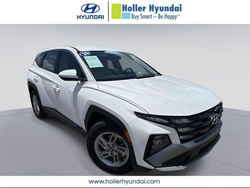 Serenity White Pearl 2026 Hyundai TUCSON SE