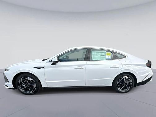 2026 Hyundai SONATA SEL