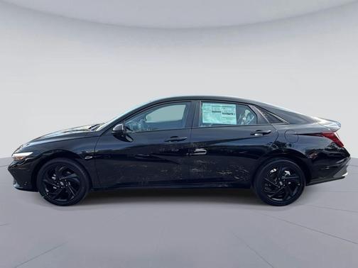 2026 Hyundai ELANTRA Sport