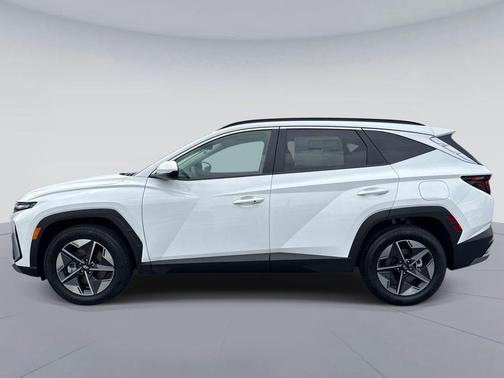 Serenity White Pearl 2026 Hyundai TUCSON SEL