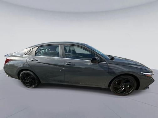 2026 Hyundai ELANTRA Sport