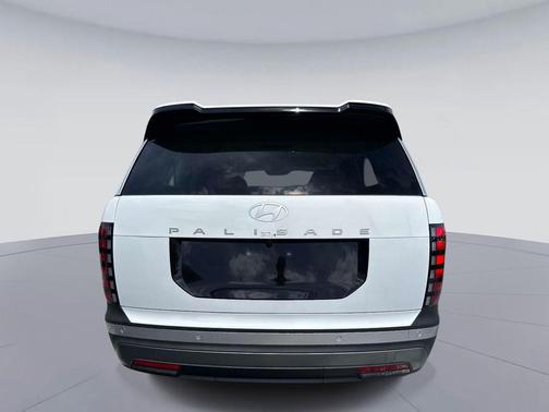 Creamy White Pearl 2026 Hyundai PALISADE SEL 7P