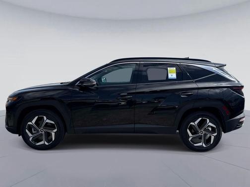 Phantom Black 2023 Hyundai TUCSON Limited