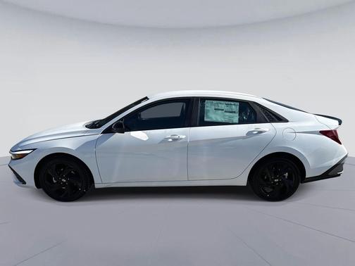 2026 Hyundai ELANTRA Sport