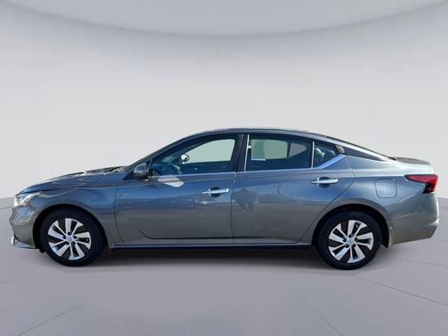 2021 Nissan Altima S FWD