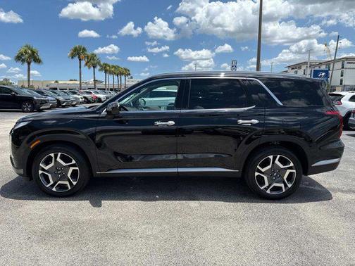 2025 Hyundai PALISADE SEL Premium