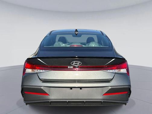2026 Hyundai ELANTRA Sport