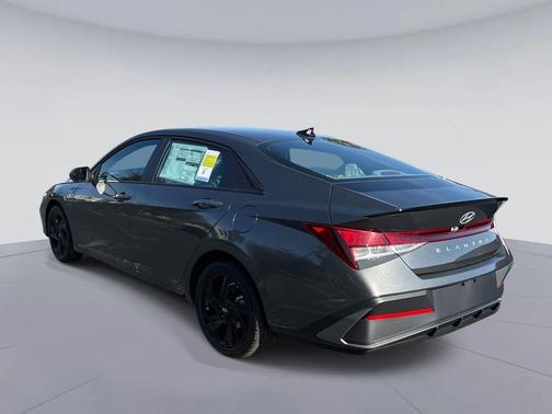 2026 Hyundai ELANTRA Sport