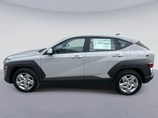 Cyber Gray Metallic 2026 Hyundai KONA SE