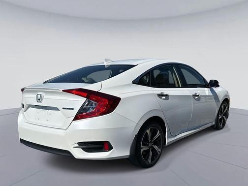 2018 Honda Civic Touring