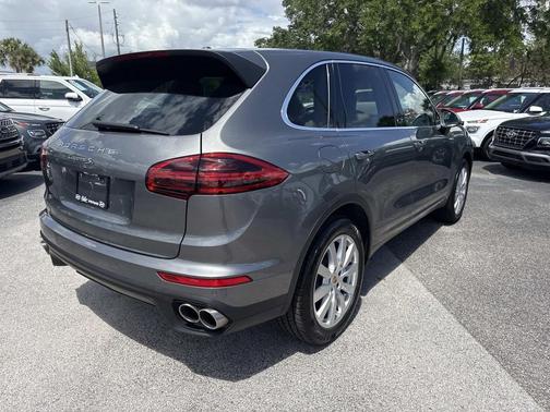 2016 Porsche Cayenne Cayenne
