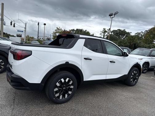 2026 Hyundai SANTA CRUZ SEL Activity