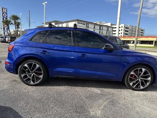 2024 Audi SQ5 3.0T Premium Plus