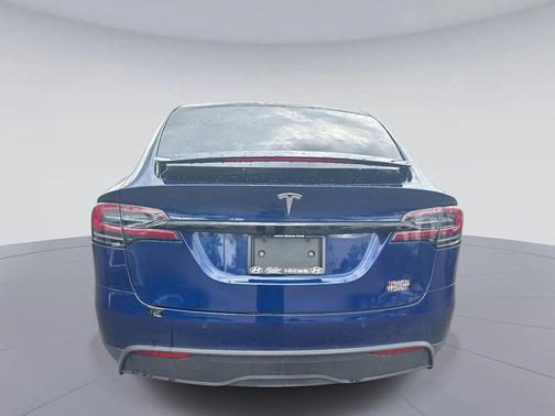 2022 Tesla Model X Plaid Tri Motor All-Wheel Drive