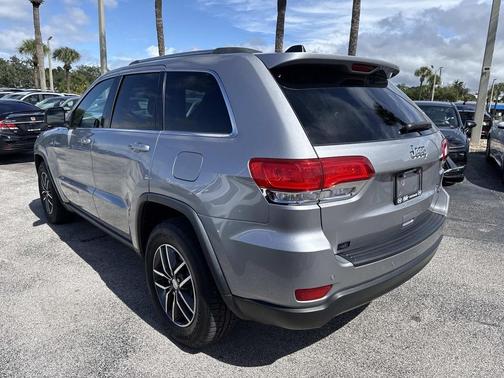 2018 Jeep Grand Cherokee Laredo E