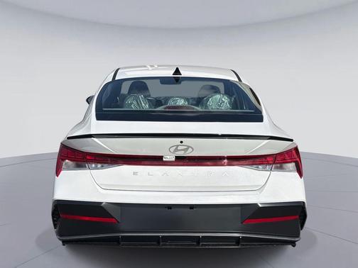 2026 Hyundai ELANTRA Sport