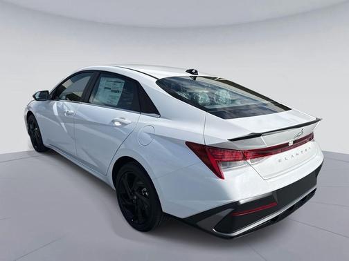 2026 Hyundai ELANTRA Sport