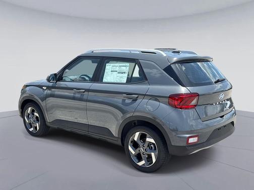 Ecotronic Gray 2026 Hyundai VENUE SEL