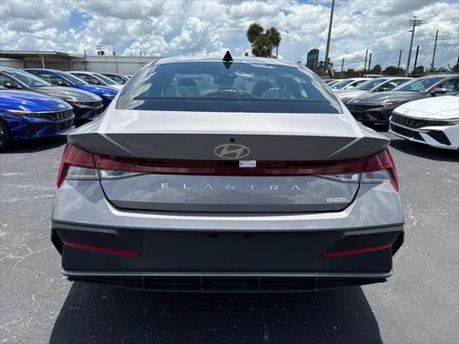2025 Hyundai ELANTRA HEV Blue