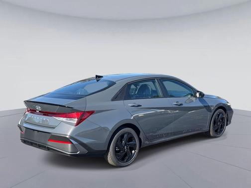 2026 Hyundai ELANTRA Sport