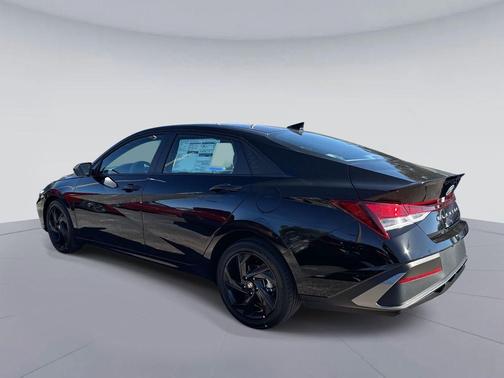 2026 Hyundai ELANTRA Sport