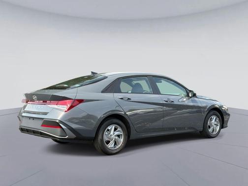 Ecotronic Gray 2026 Hyundai ELANTRA SE