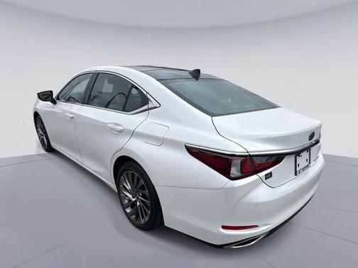 2024 Lexus ES 350 Luxury