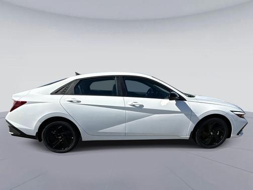 2026 Hyundai ELANTRA Sport