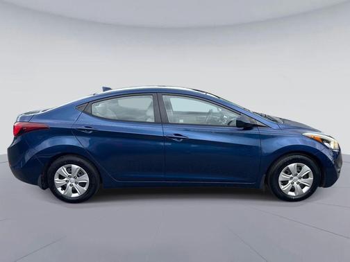 Lakeside Blue 2016 Hyundai ELANTRA SE